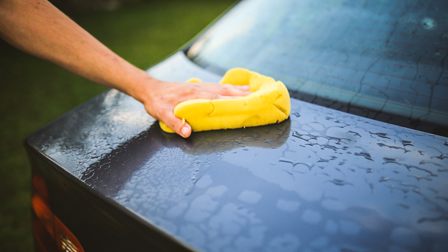 6 SIMPLE Tips To Follow When Washing a Black Car