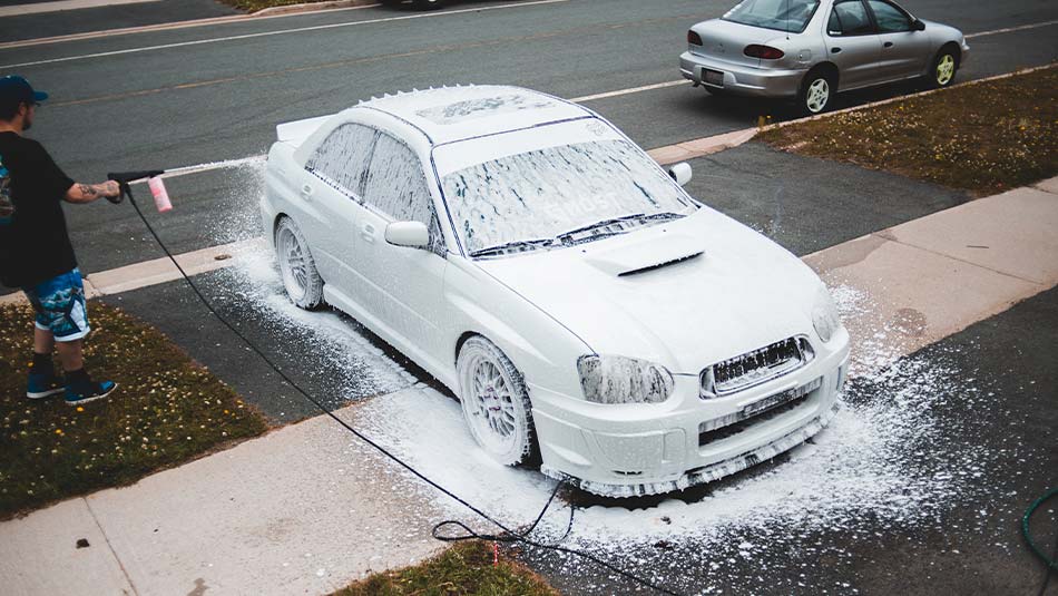 snow foam pre wash car detailing